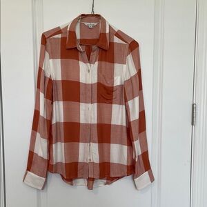 L.L. Bean Signature Women's Rust and Cream Checkered Button Down Shirt